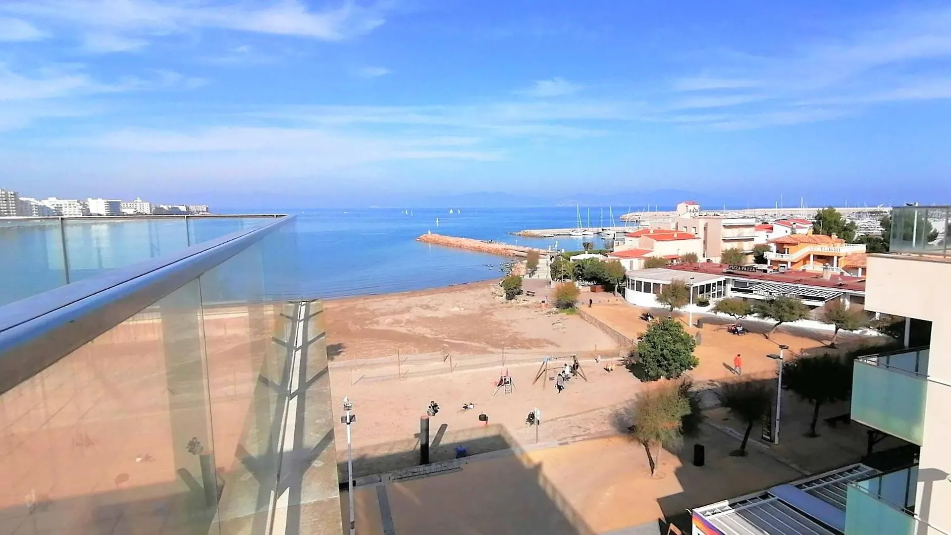 Apartment Vacay Apartament Voramar Riells, A Pie De Playa L'Escala