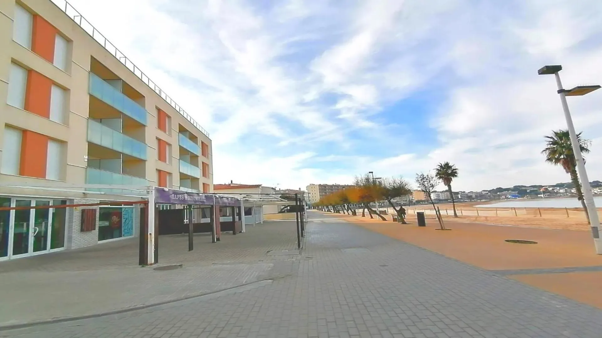 Apartment Vacay Apartament Voramar Riells, A Pie De Playa L'Escala